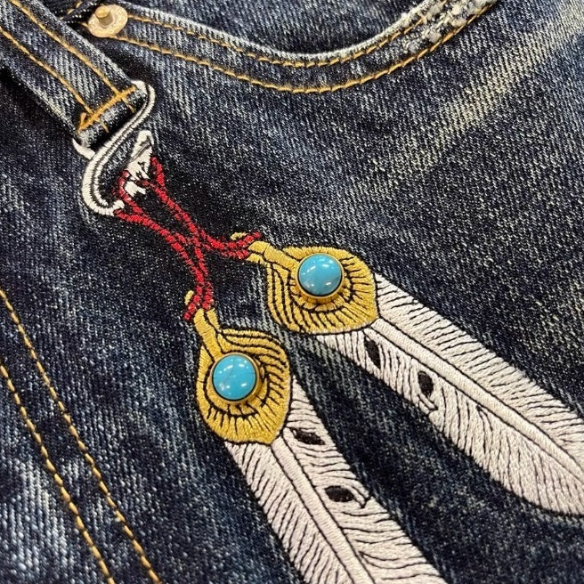フェザー刺繍クラッシュジーンズ K0603