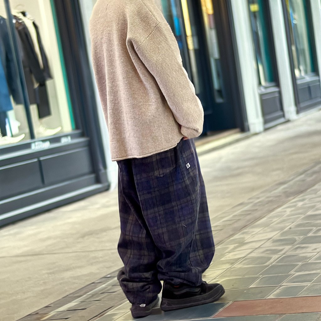 【OUTLET/即納】チェック柄 ルーズテーパードパンツ K0524